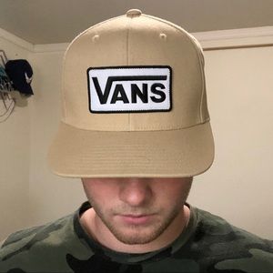Creamy Vans SnapBack